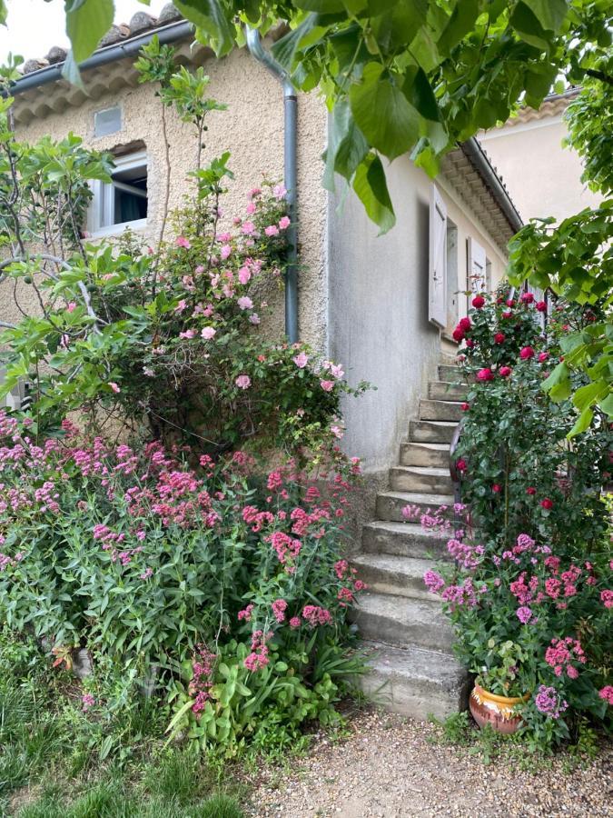 Ferienwohnung Le Pigeonnier Puyvert Exterior foto